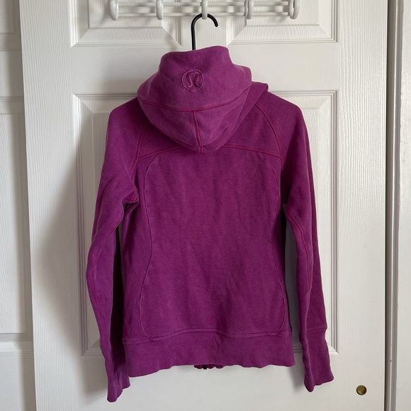 Lululemon Scuba Hoodie - Picture 6 of 7